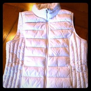 White down vest Sz L